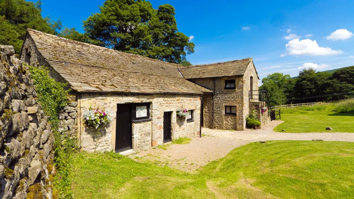 The Barn at Barden (Barden Bunk Barn), barn in Yorkshire
