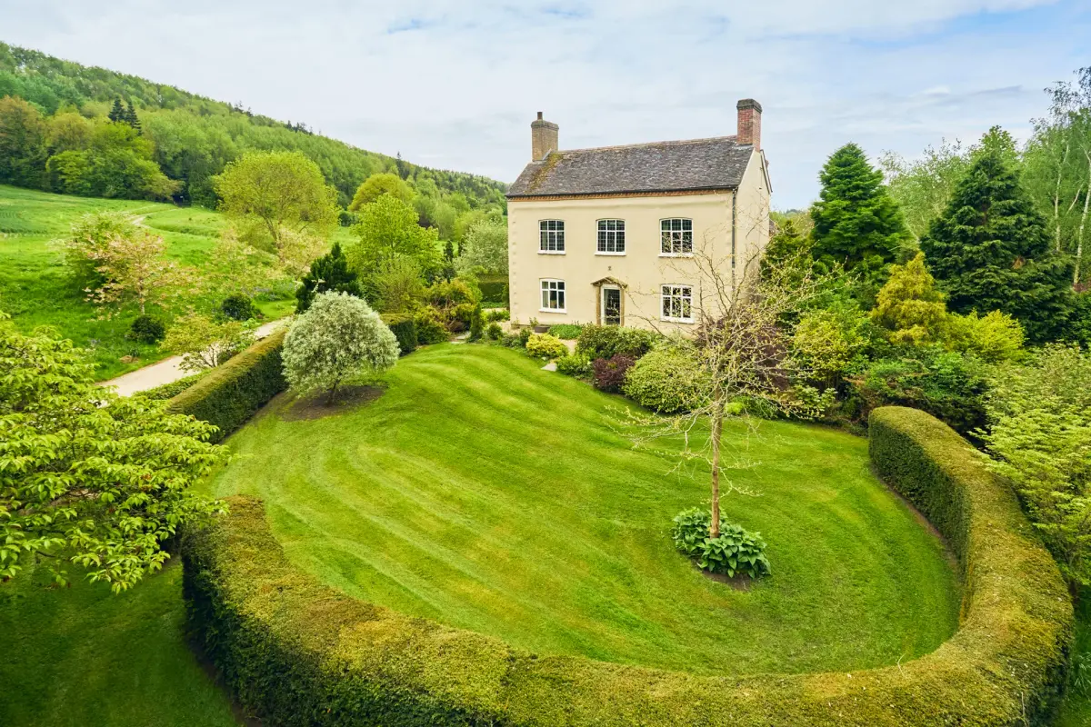 Eaton Manor, farm in The Midlands