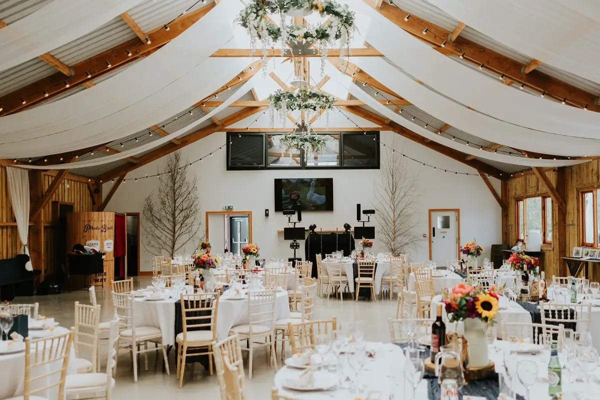 Waterside Country Barn, barn in Somerset