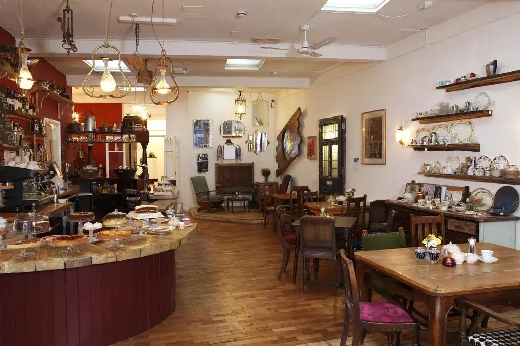 Canvas & Cream, café with a room to hire in Lewisham