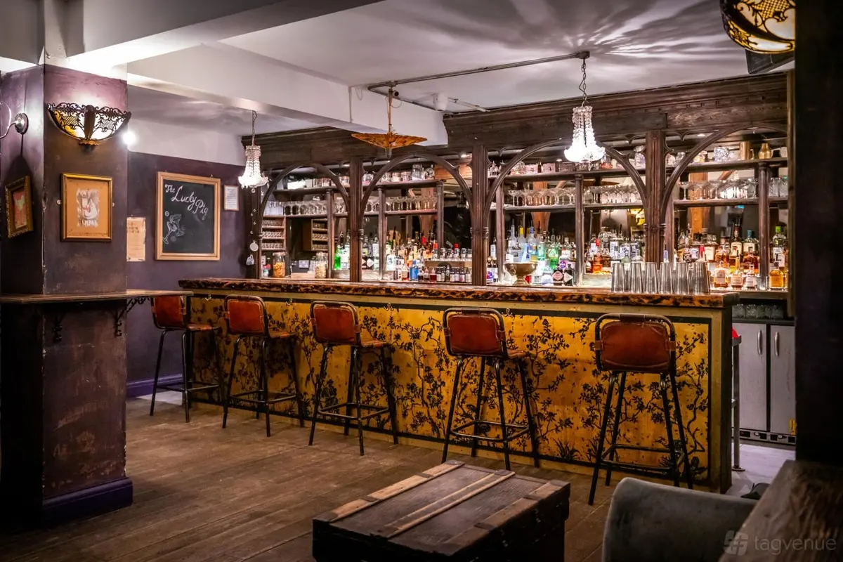 The Lucky Pig Cocktail Bar, Marylebone, Westminster
