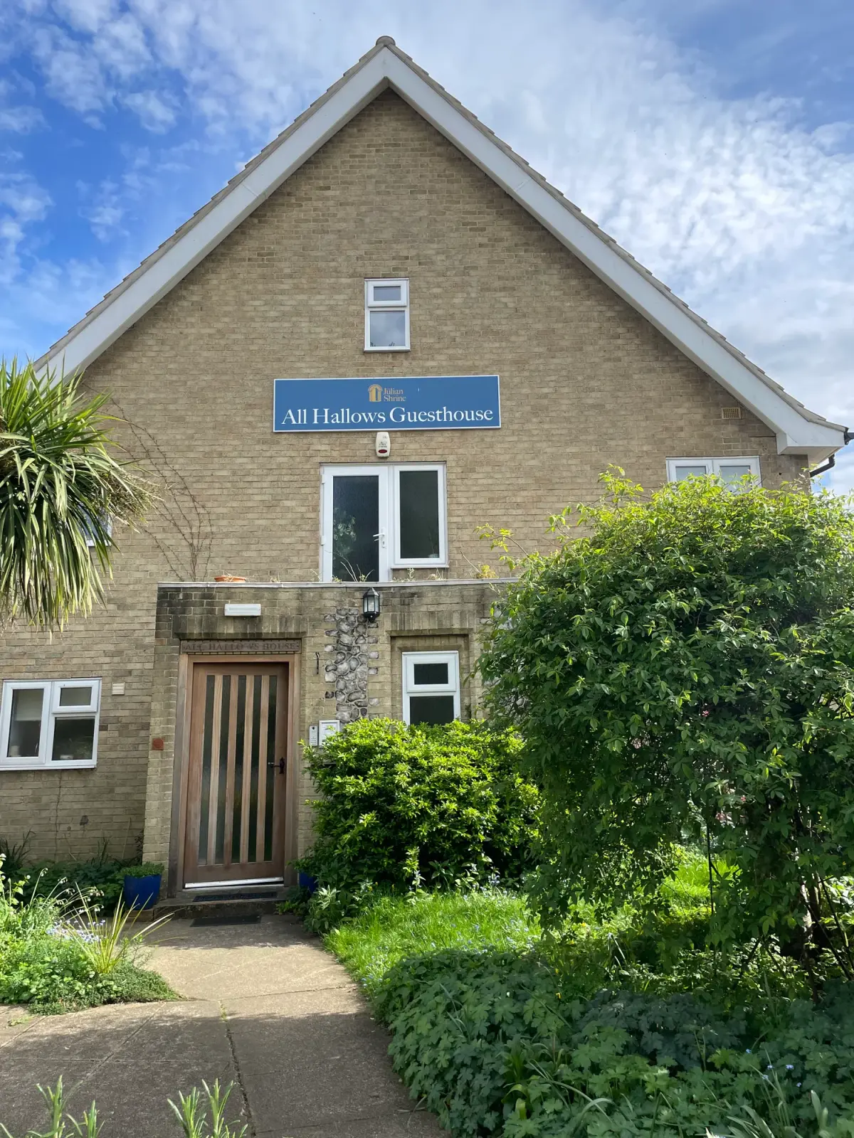 All Hallows Guesthouse, retreat house in Norfolk