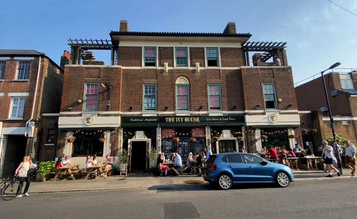 The Ivy House, pub with a function room in Southwark