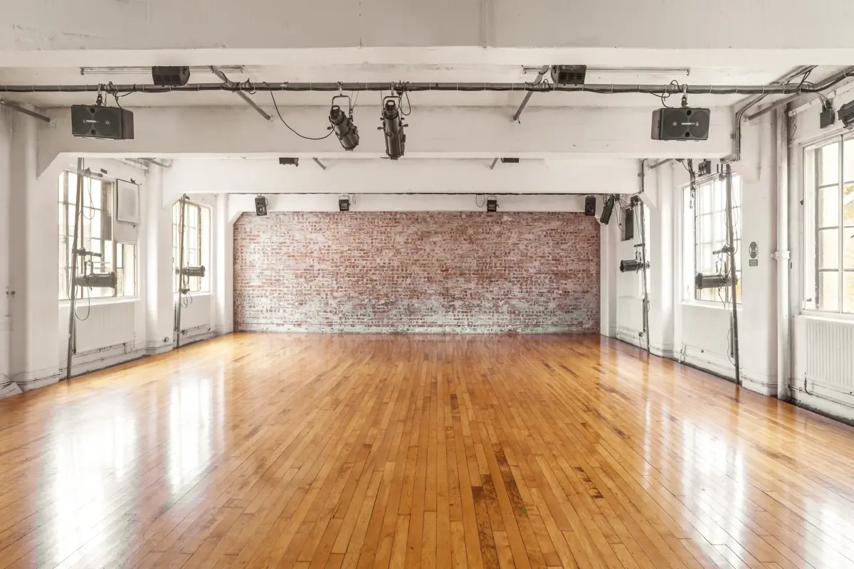 Chisenhale Dance Space, dance or yoga studio in Tower Hamlets
