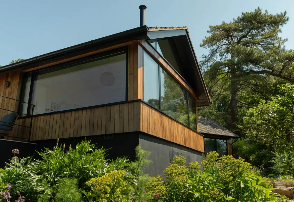 The Hide Artist Retreat, retreat house in Gloucestershire