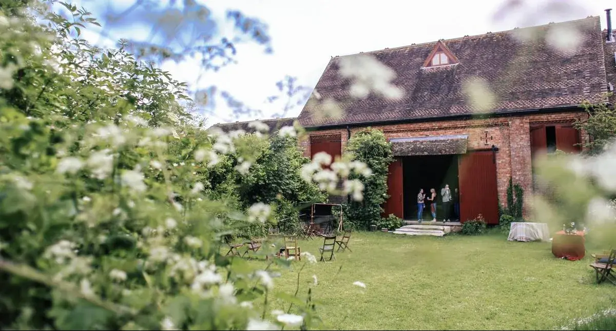 The Quadrangle, barn in Kent