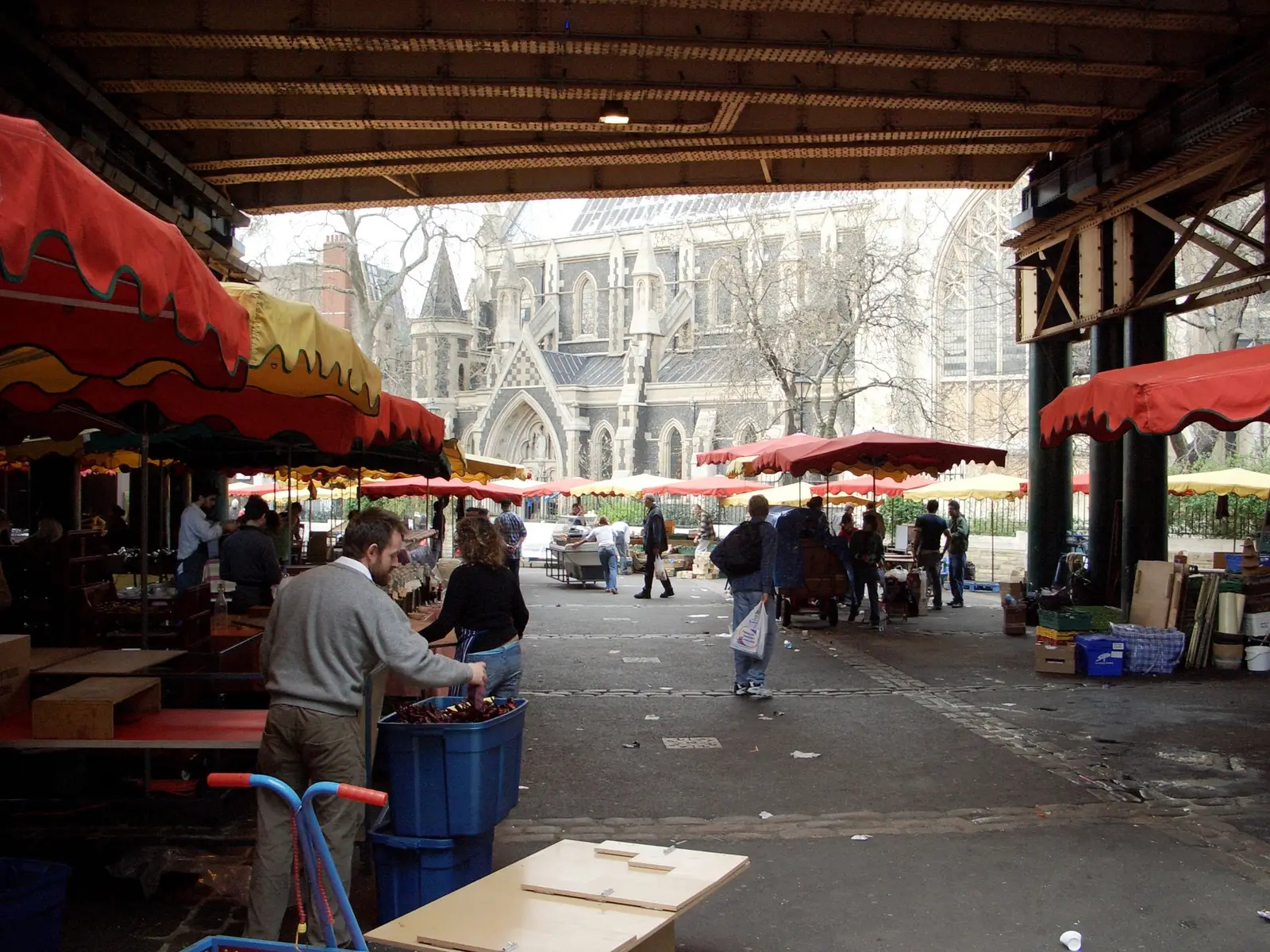 Stalls at Borough Market with Southwark Cathedral behind