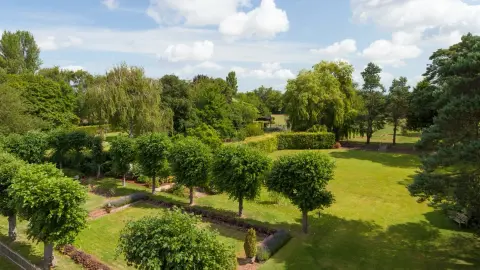 The Quaives, retreat house in Kent