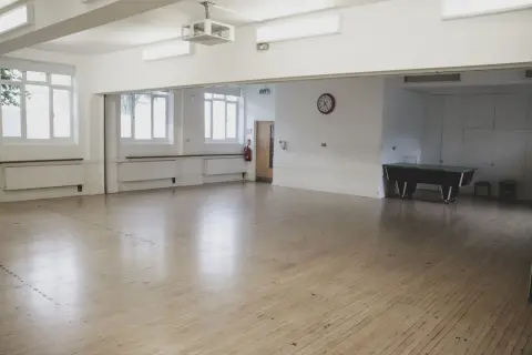 St Paul's Ealing, church hall in Ealing
