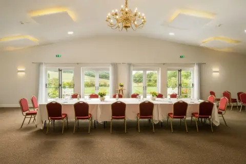 Eaton Manor, farm in The Midlands