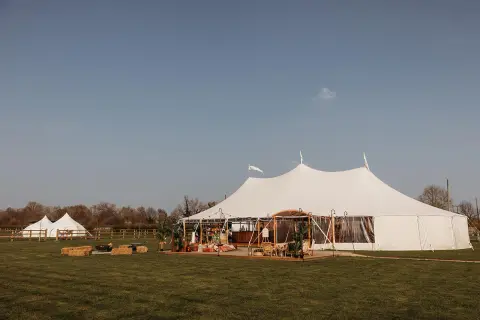 Willow Grange Farm (Fenland Retreats), farm in East of England