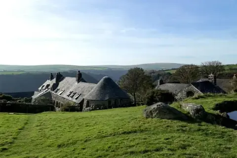 Ffald y Brenin, retreat house in Pembrokeshire