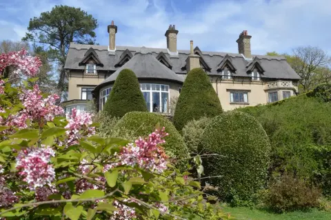 How Hill House, manor house in Norfolk