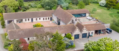 Brooklands Barn, barn in Sussex