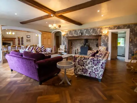 Solton Manor, manor house in Kent