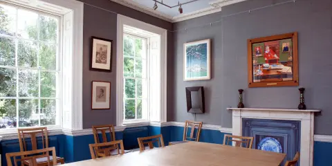 Art Workers' Guild, members’ room in King's Cross