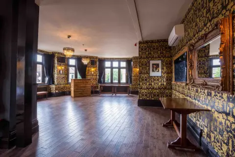 Leyton Star, pub with a function room in Waltham Forest
