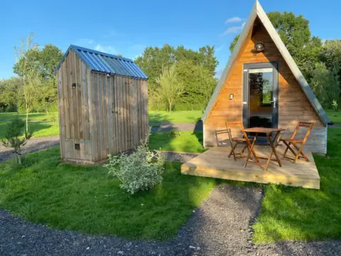 Waterside Country Barn, barn in Somerset