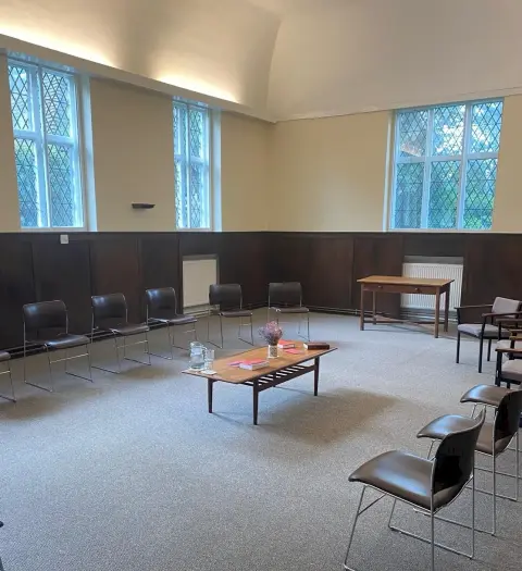 Golders Green Quaker Meeting House, church hall in Barnet