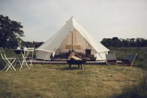 Home Farm Glamping, farm in East of England