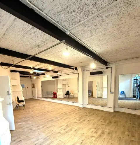 Spirelight Studios, dance or yoga studio in Islington