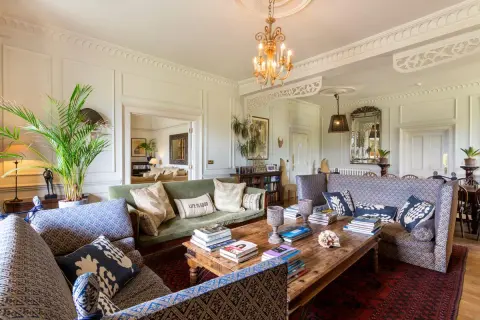 The Lost Manor, manor house in Devon