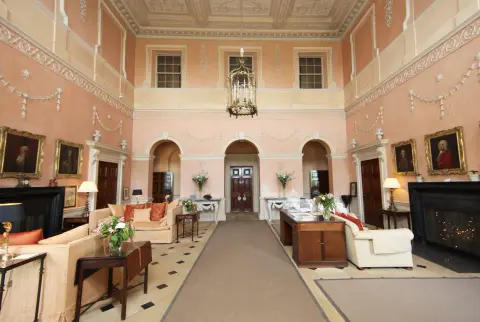 Kelmarsh Hall, manor house in The Midlands