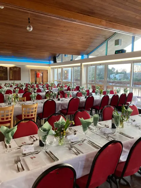 Kingston Rowing Club, members’ room in Kingston upon Thames