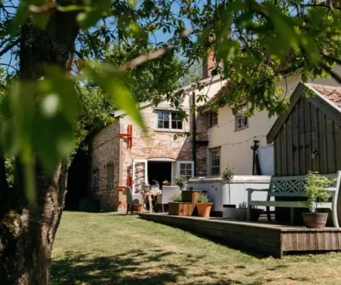 Retreat East, barn in Suffolk