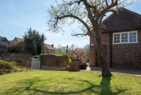 Amersham Quaker Meeting House, venue in South East England