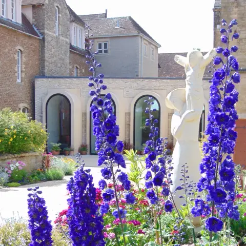 St Mary's Convent Retreat Wing, retreat house in Oxfordshire