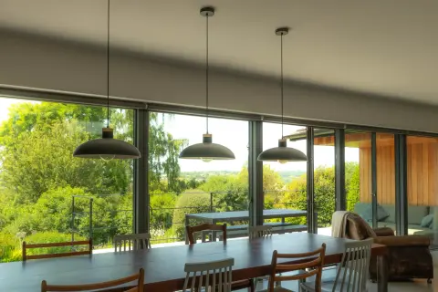 The Hide Artist Retreat, retreat house in Gloucestershire